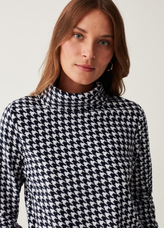 Navy/White Turtleneck Top - Image 2