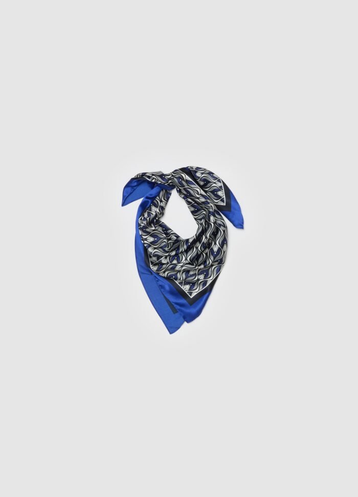Blue Patterned Scarf - Image 2