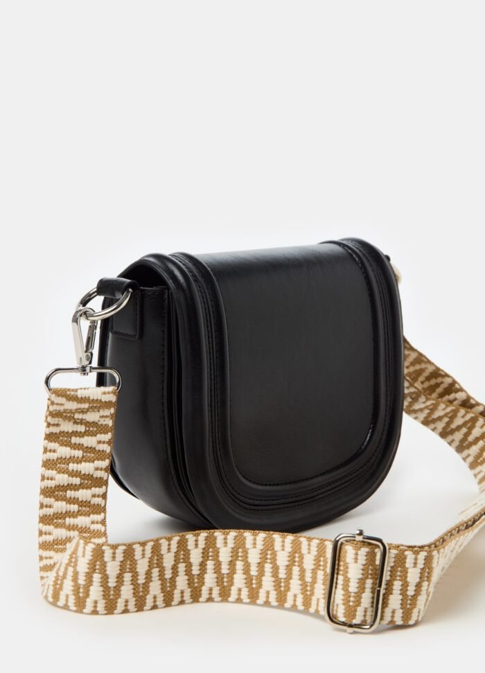 ⁦Women's Shoulder Bag – Beige⁩ - الصورة ⁦2⁩