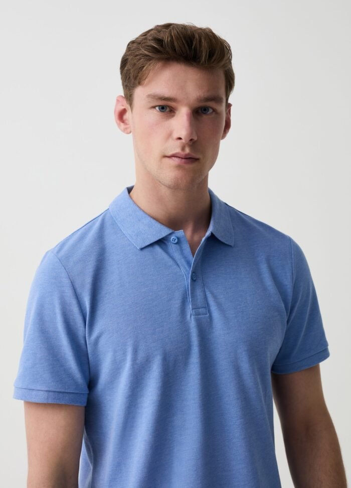 ⁦Men's Polo Shirt – Light Blue Melange⁩ - الصورة ⁦2⁩