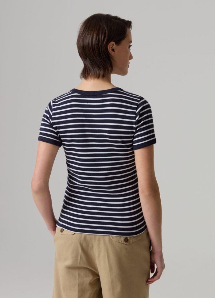⁦Women's Short-Sleeve T-Shirt – Navy & White⁩ - الصورة ⁦2⁩