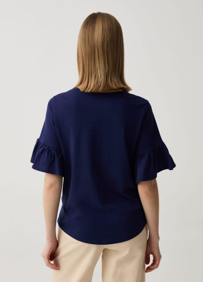 ⁦Women's Ruffle-Sleeve T-Shirt – Blue⁩ - الصورة ⁦2⁩