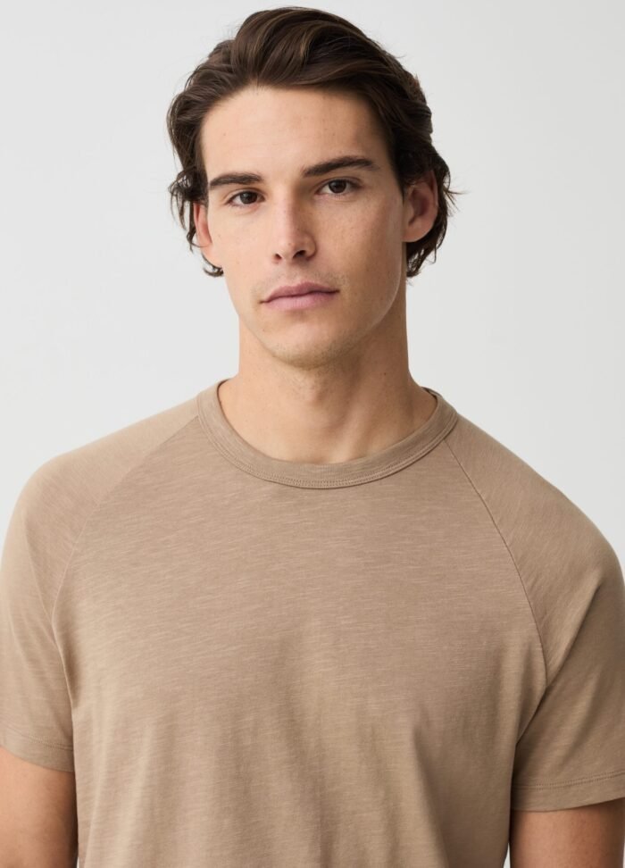⁦Men's Cotton T-Shirt – Otter Brown⁩ - الصورة ⁦2⁩