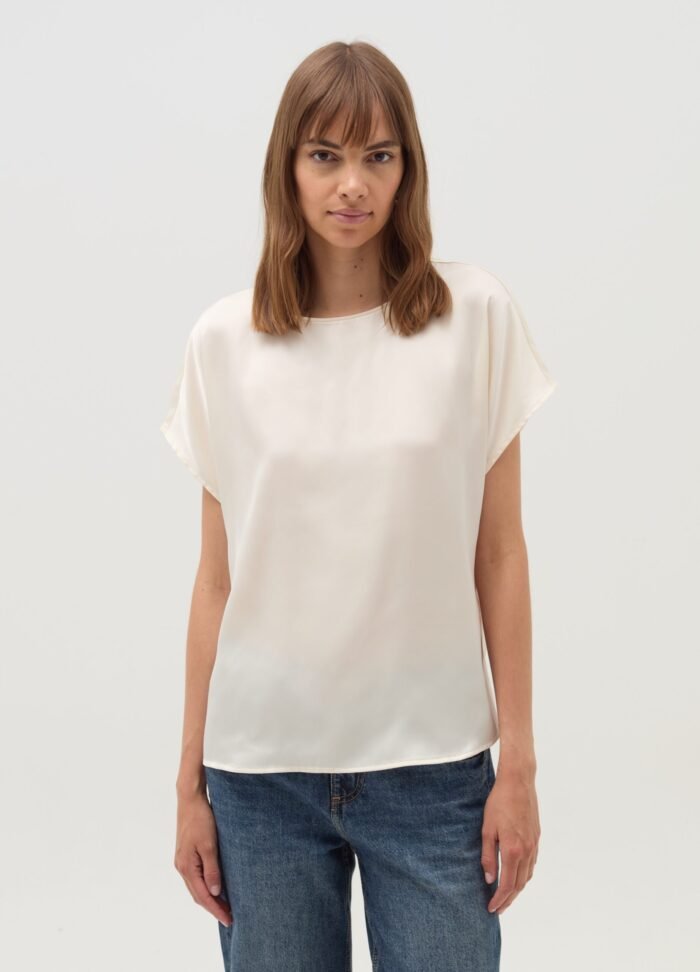 ⁦Women's Short-Sleeve Blouse – White⁩ - الصورة ⁦2⁩