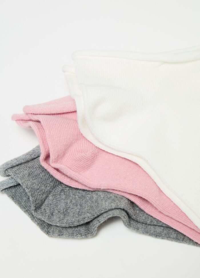 ⁦Women's 5-Pack Roll-Top Socks – Pink & Grey⁩ - الصورة ⁦2⁩