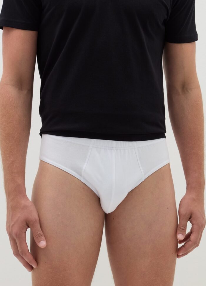 ⁦Men's 3-Pack Briefs – White⁩ - الصورة ⁦2⁩