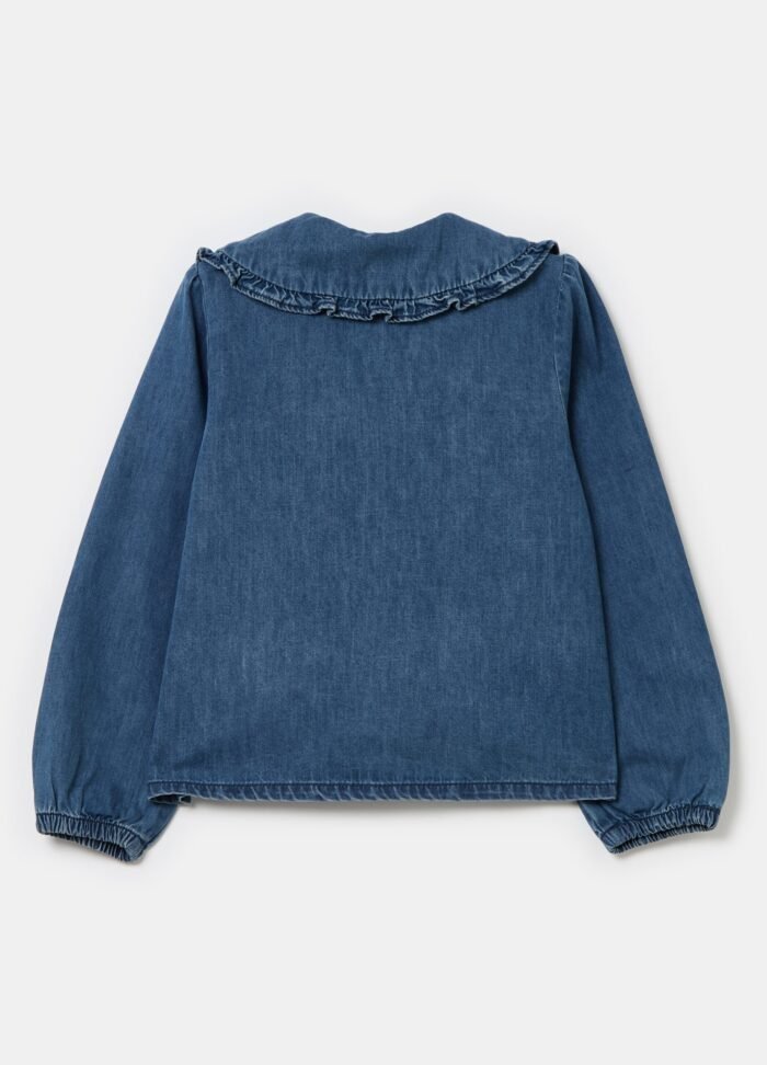 ⁦Girls' Denim Shirt – Medium Blue⁩ - الصورة ⁦2⁩