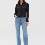 Women's Straight-Fit Jeans – Medium Blue