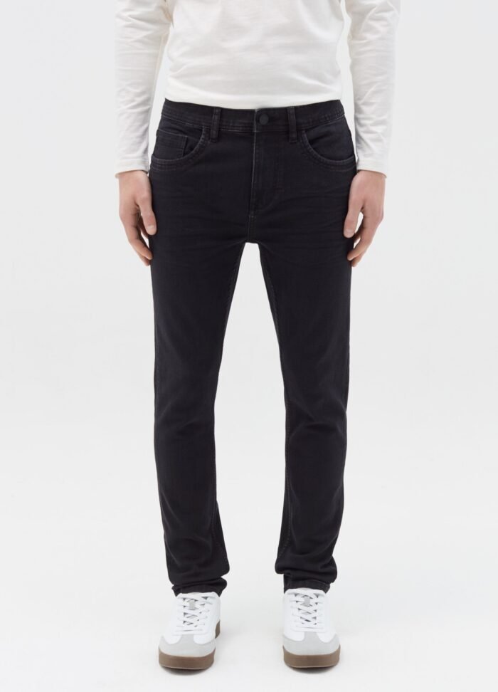 ⁦Men's Super-Skinny Jeans – Black⁩ - الصورة ⁦2⁩
