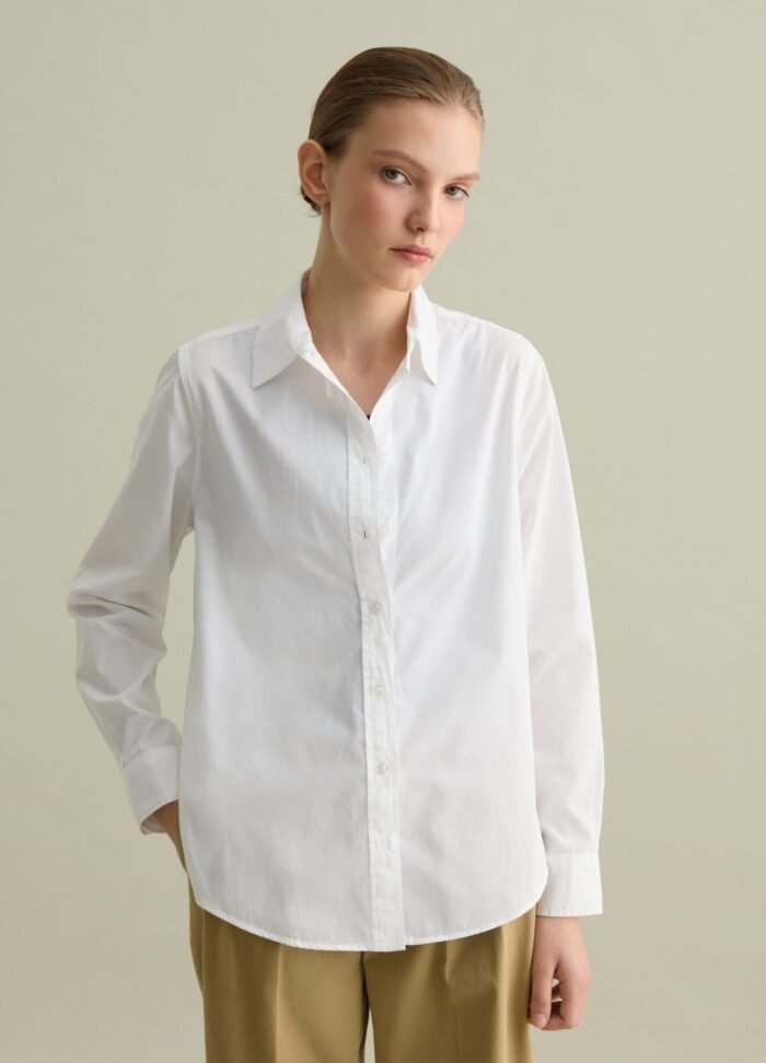 ⁦Women's Poplin Shirt – White⁩ - الصورة ⁦2⁩