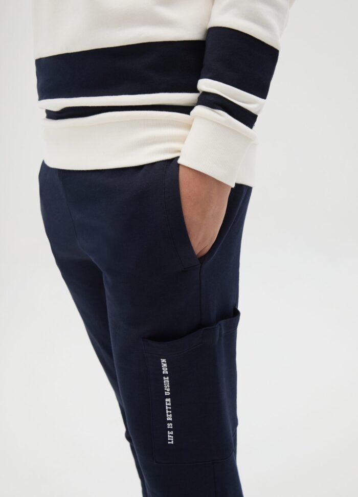 ⁦Boys' Cargo Joggers – Dark Sapphire⁩ - الصورة ⁦2⁩