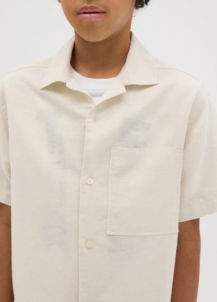 ⁦Boys' Linen-Blend Shirt – White⁩ - الصورة ⁦2⁩