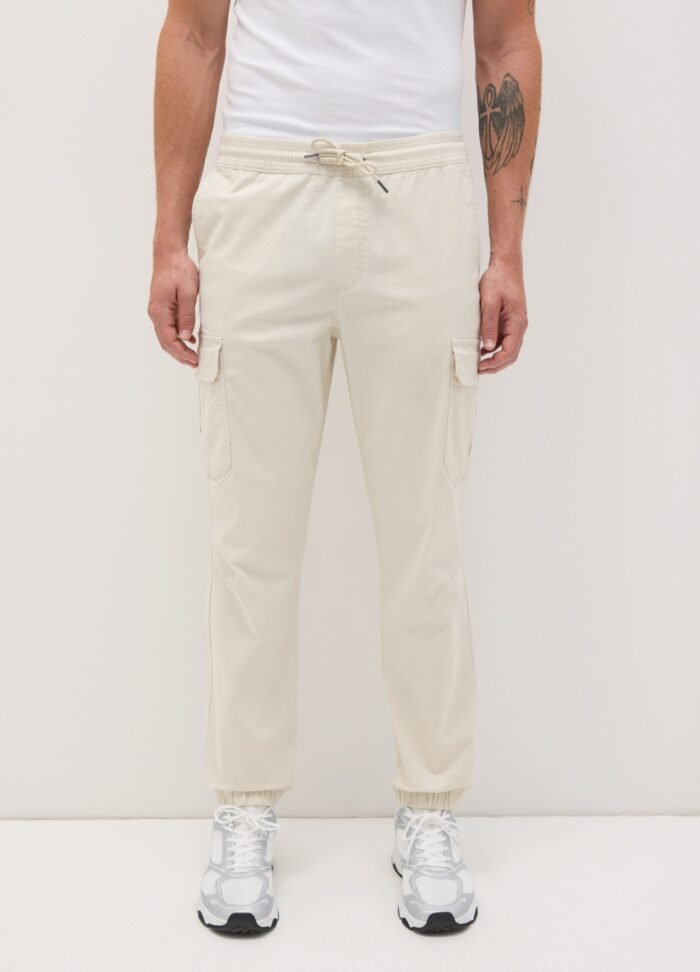 ⁦Men's Basic Joggers – Sand⁩ - الصورة ⁦2⁩