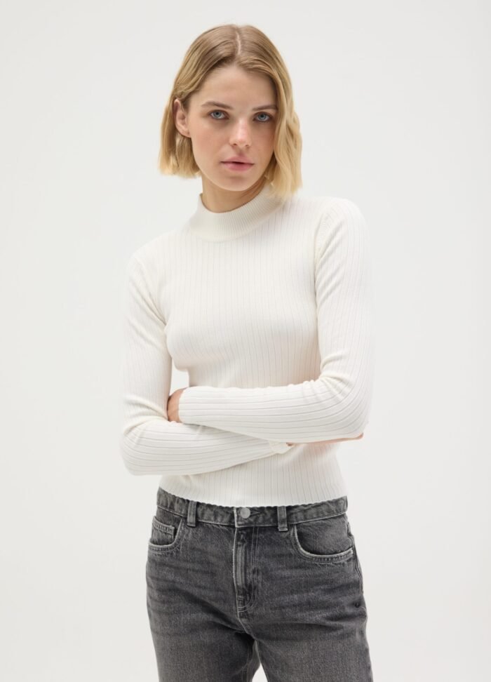 Women's Ribbed Mock-Neck Top – Off White - Image 2
