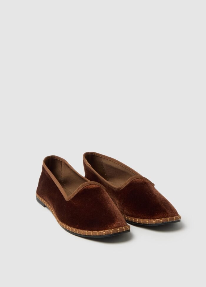 Women's Slippers – Brown - Image 2