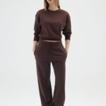OVS Round Neck S Hot Fudge