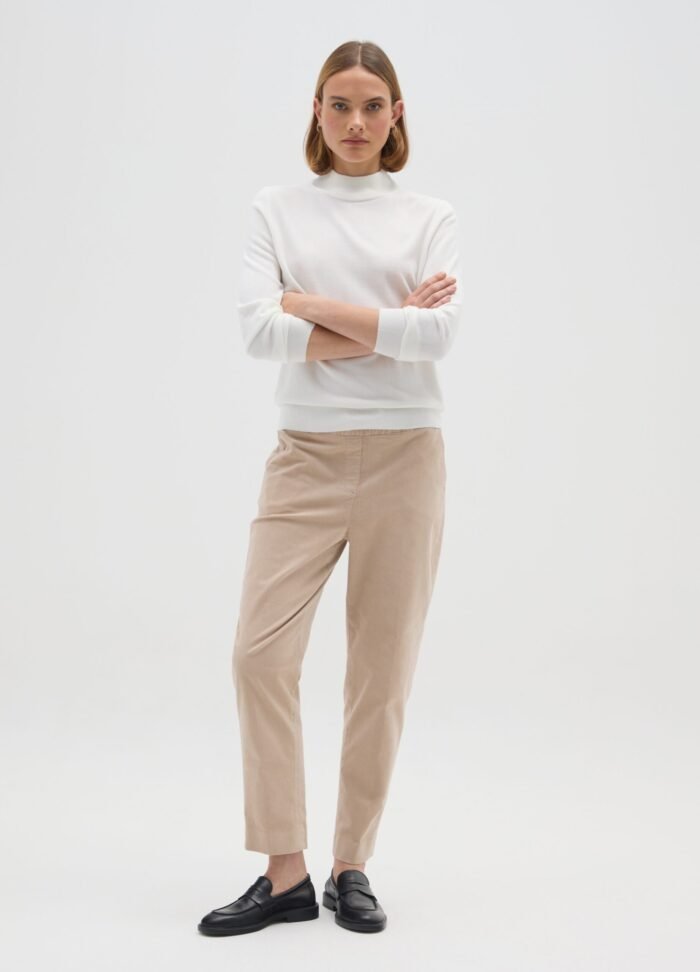 Women's off white mock-neck knit sweater – detail view | Halla Fashion