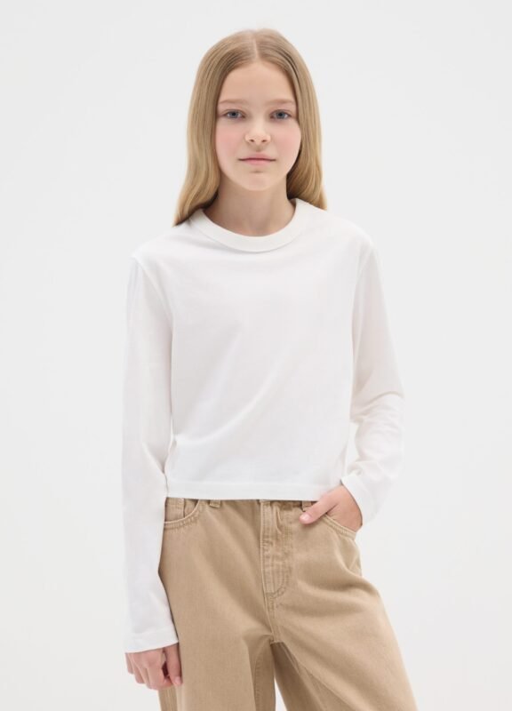Girls' white long-sleeve t-shirt – front view | Halla Fashion Iraq